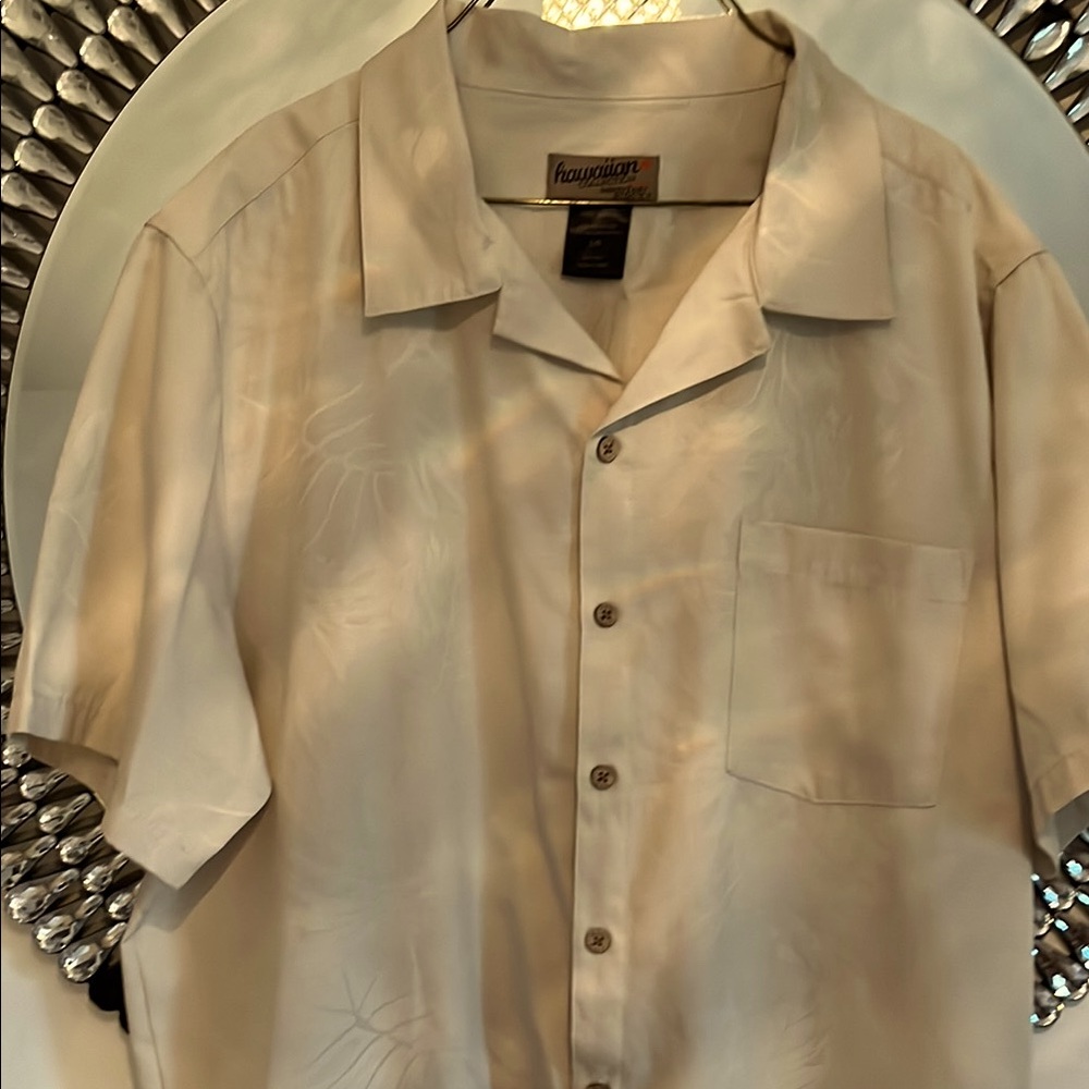 Hawaiian  collection  mountain ridge Shirt in Cream